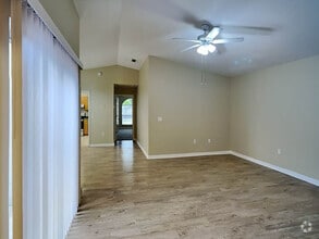Building Photo - 4325 Longshore Dr