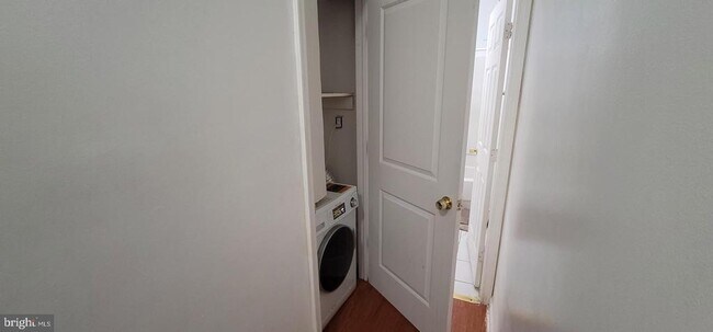 Foto del edificio - 418 N 41st St