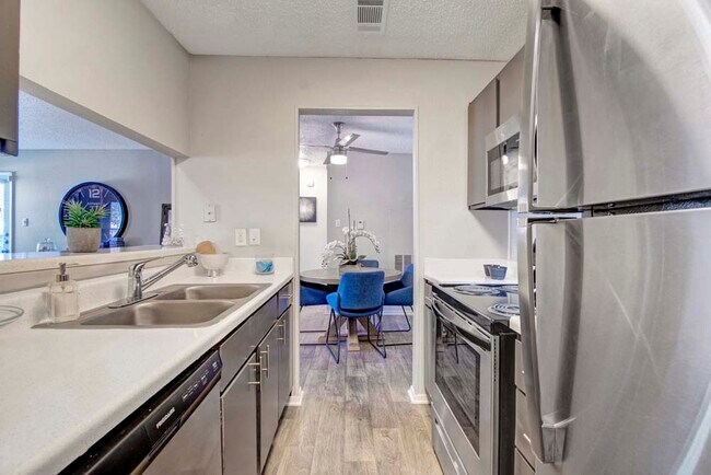 Foto del edificio - Lane at Towne Crossing