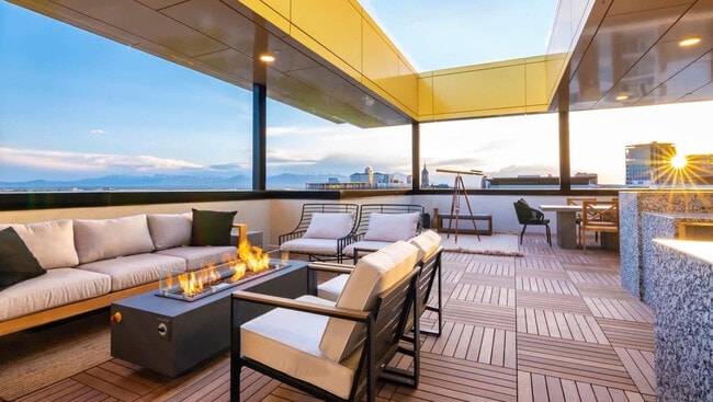 Foto del edificio - 385 S 400 E