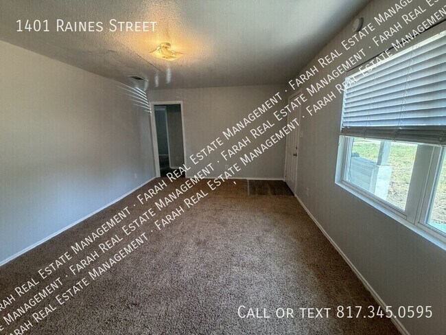 Foto del edificio - 1401 Raines St