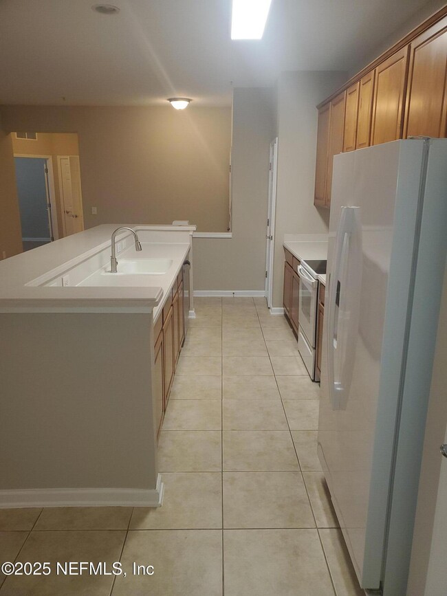 Foto del edificio - 11251 Campfield Dr