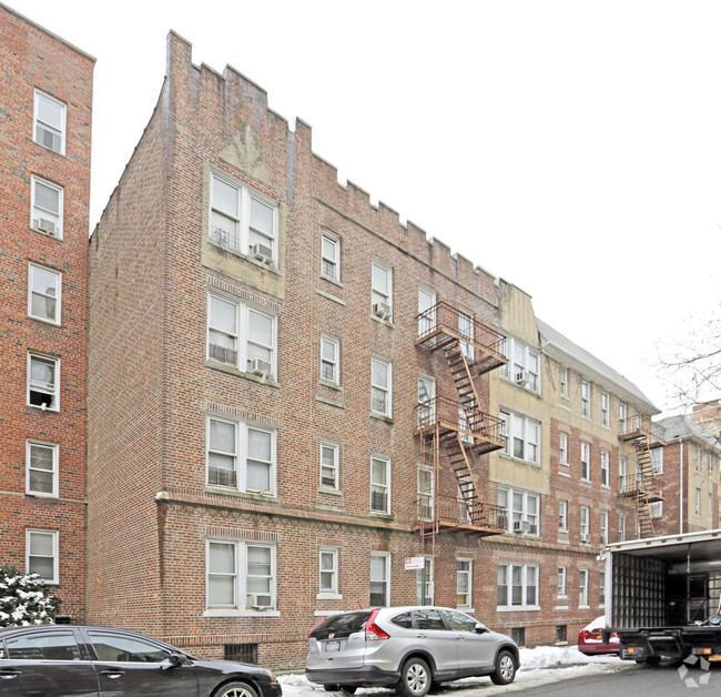 140-40 Beech Ave, Flushing, NY 11355 Apartments - Flushing, NY ...