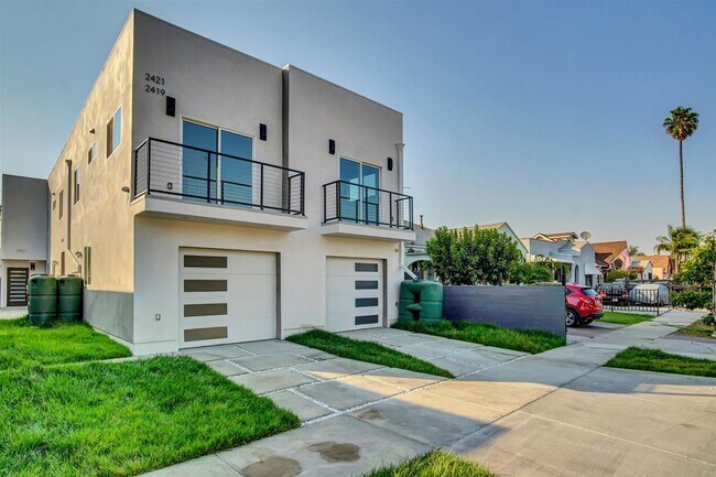 Foto del edificio - 2419 S Cochran Ave