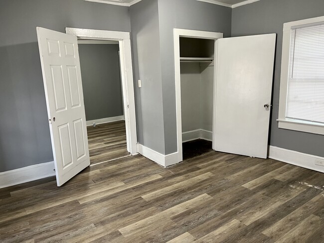 Inside bedroom - 605 S Marietta St