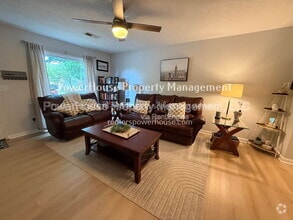 Building Photo - 179 High Creek Dr