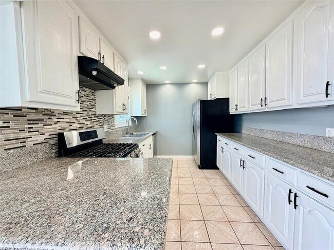 Foto del edificio - 4308 E 57th St