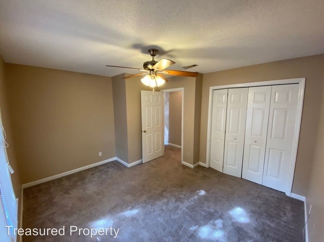 Building Photo - 2 br, 2 bath House - 74 Crystal Oaks Ct.