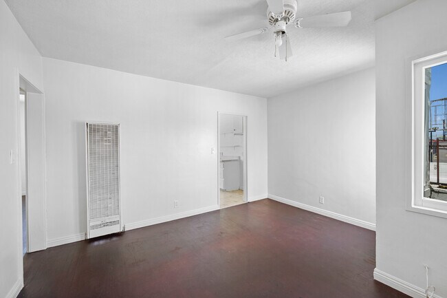 Foto del edificio - 6634 Lankershim Blvd