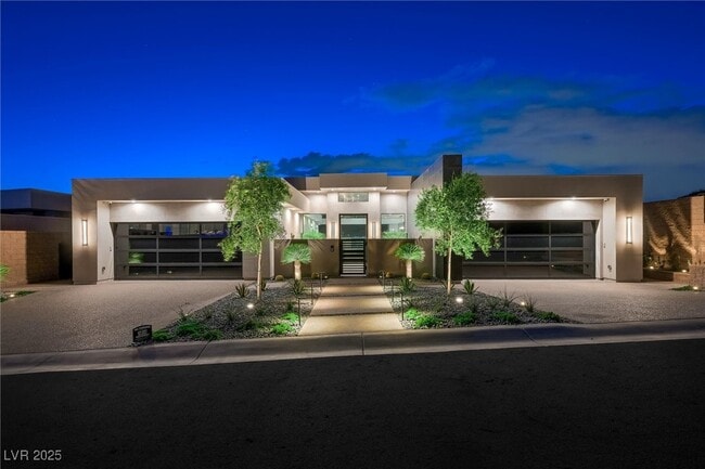 Building Photo - 663 Solitude Rock Ct
