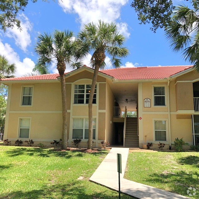 Blue Heron Apartments Naples Fl