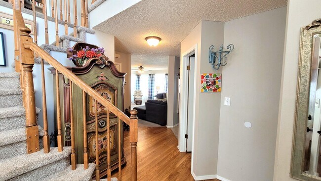 Foto del edificio - 2010 Bramblwood Ln