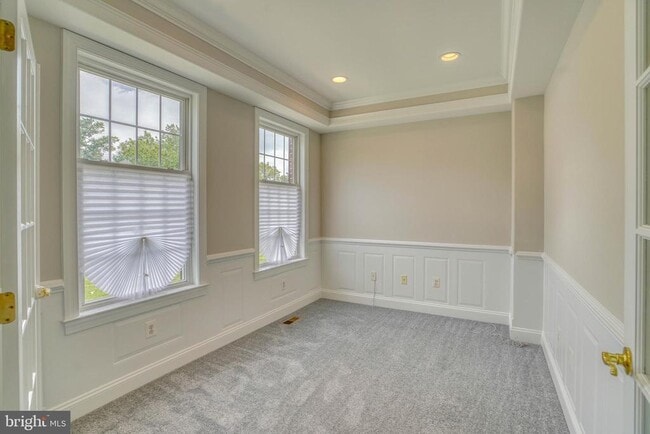 Building Photo - 9902 Player Dr