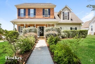 Building Photo - 5816 Brakenwood Dr