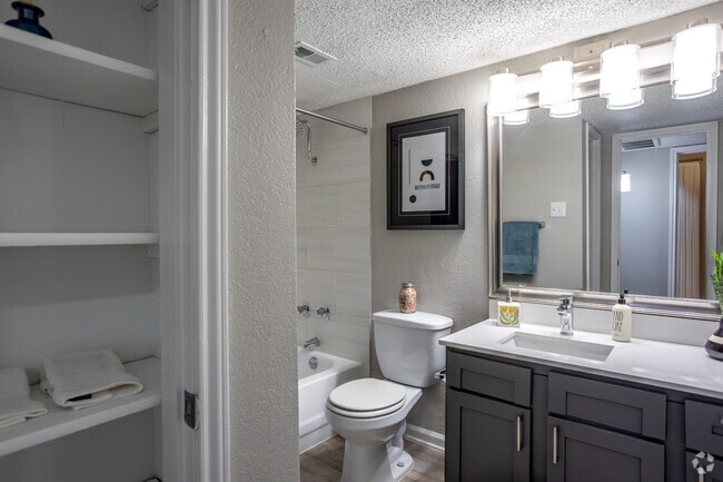 1BR, 1BA - A1 - Bathroom - The Dayton