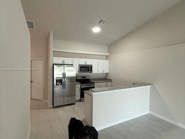 Foto del edificio - 1413 Academy Blvd