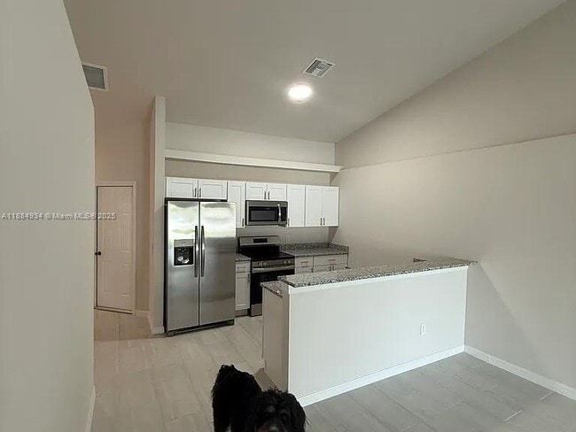 Building Photo - 1413 Academy Blvd