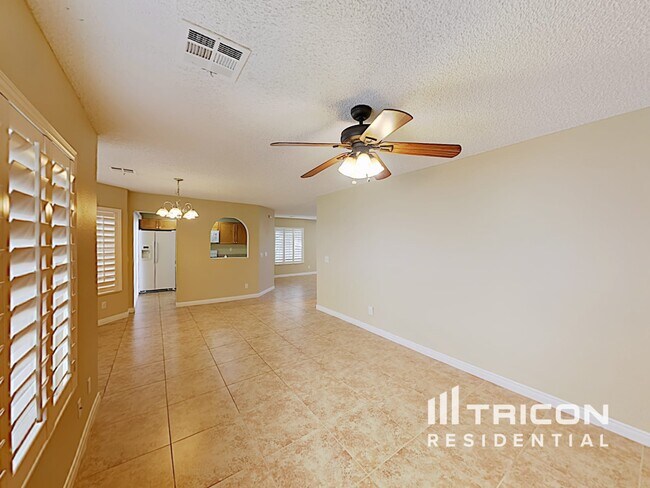 Building Photo - 1446 Lodgepole Dr