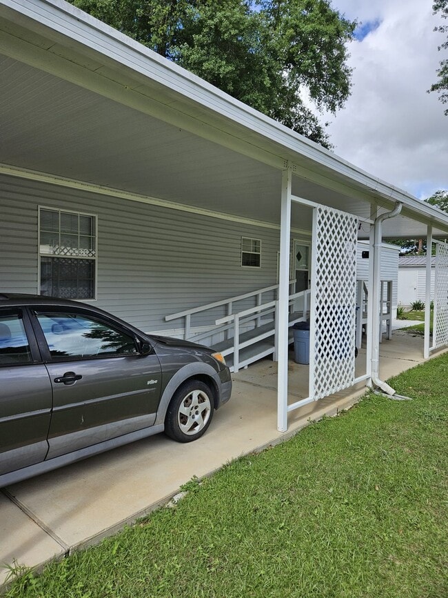 Building Photo - 9308 Seabright Ave