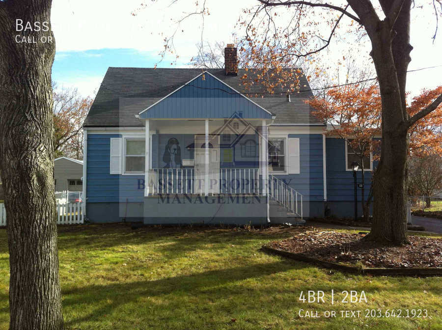 Primary Photo - 13 Woodside Dr