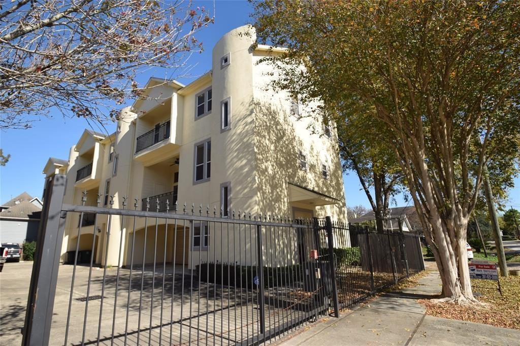 Primary Photo - 1331 W 21st St