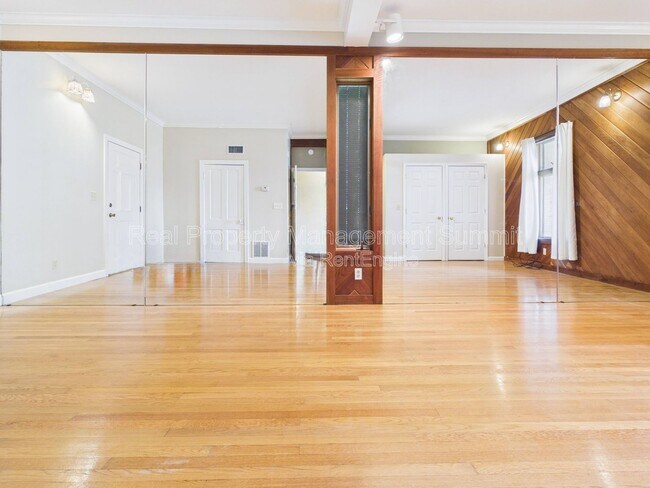 Foto del edificio - 402 N Market St