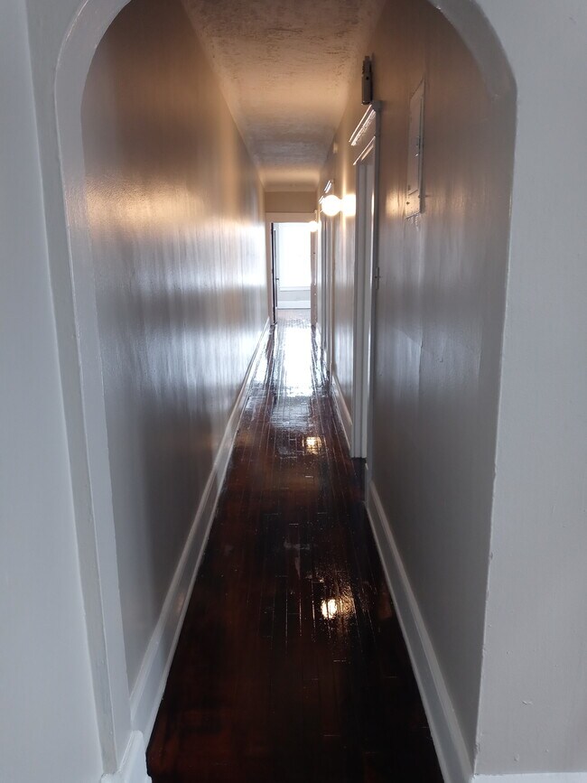 Foto del edificio - 1726 Coventry Rd