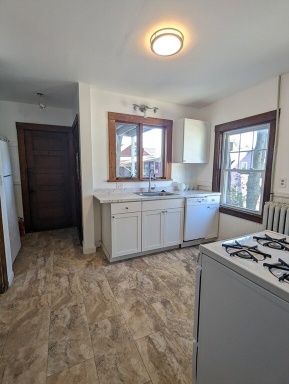 Building Photo - 34 William St