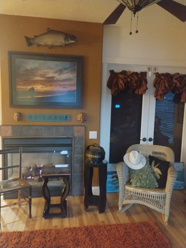 Foto del edificio - 3445 NE 49th Ct