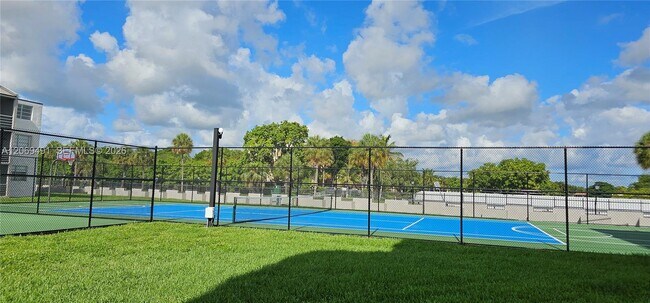Foto del edificio - 14170 SW 84th St