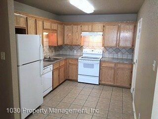 Building Photo - 4810 Heather Ln