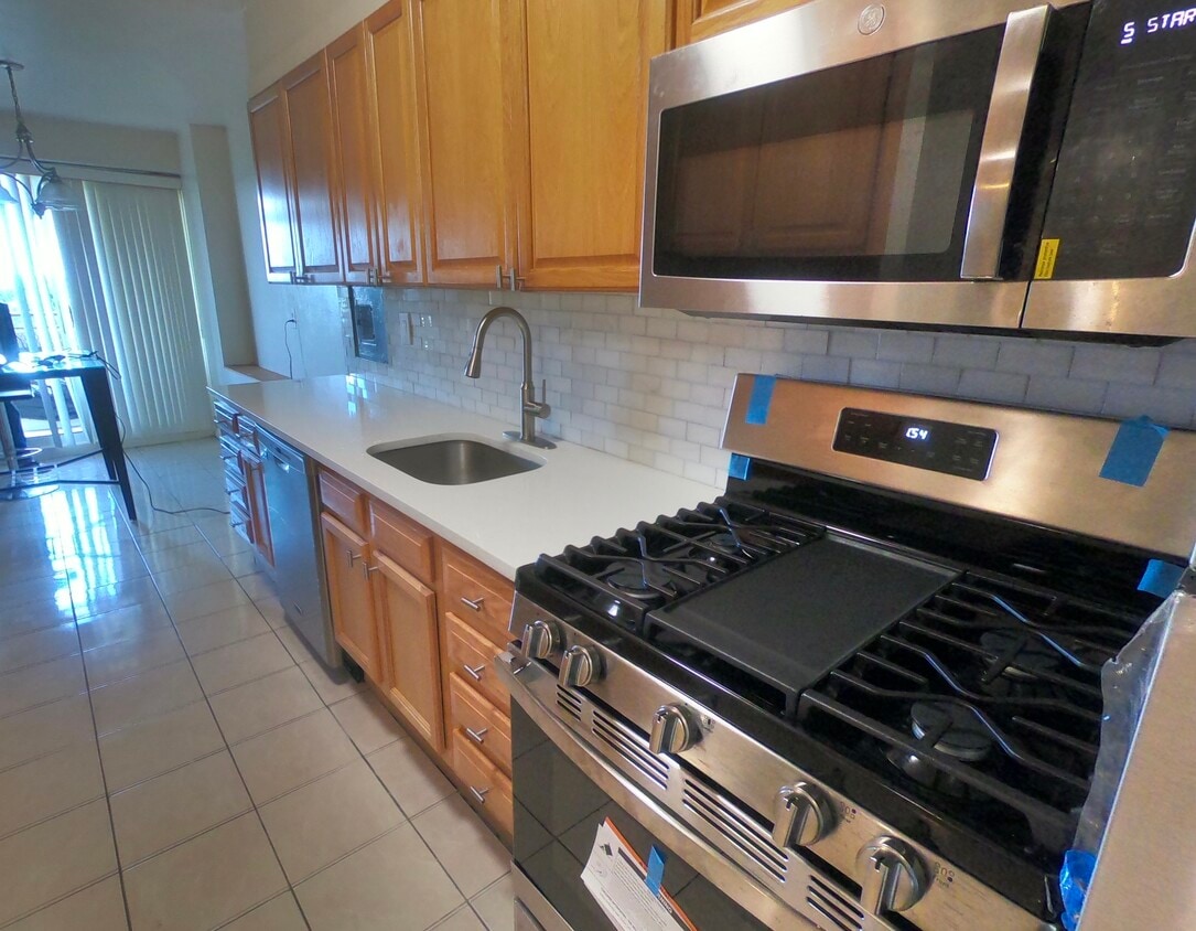 1200 Marlton Pike E Unit 1211, Cherry Hill, NJ 08034 Condo for Rent