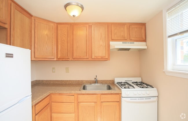 Interior Photo - Winston Estates