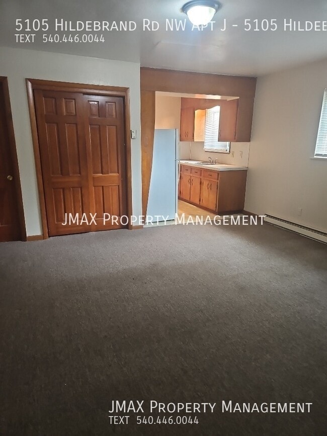Building Photo - This property has a no security deposit op...