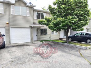 Building Photo - 3470 S 200 E