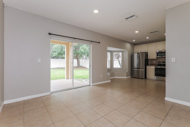 Foto del edificio - 17236 Poppy Fields Ln