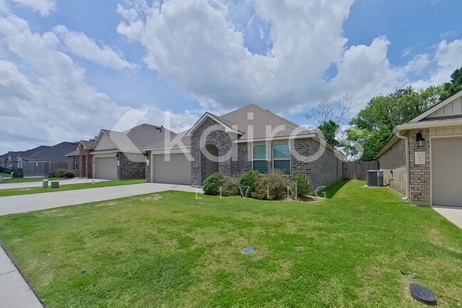 Foto del edificio - 124 Yardley Ct