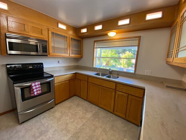 Foto del edificio - 1651 Chiswick Ct