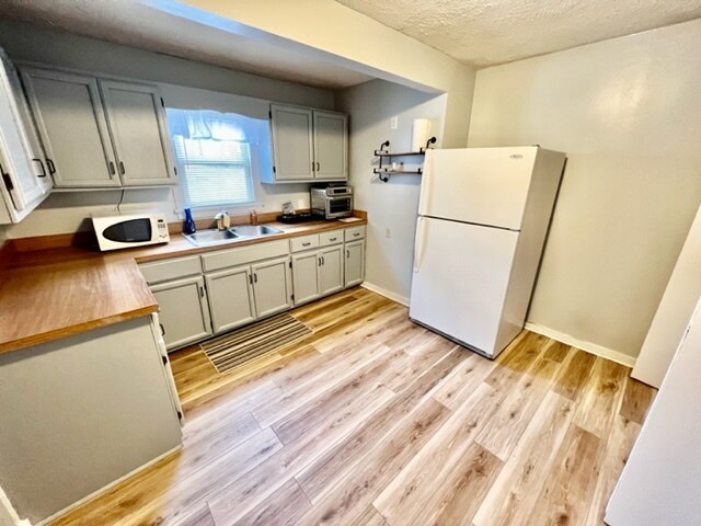 Foto del edificio - 2701 W Mill Rd