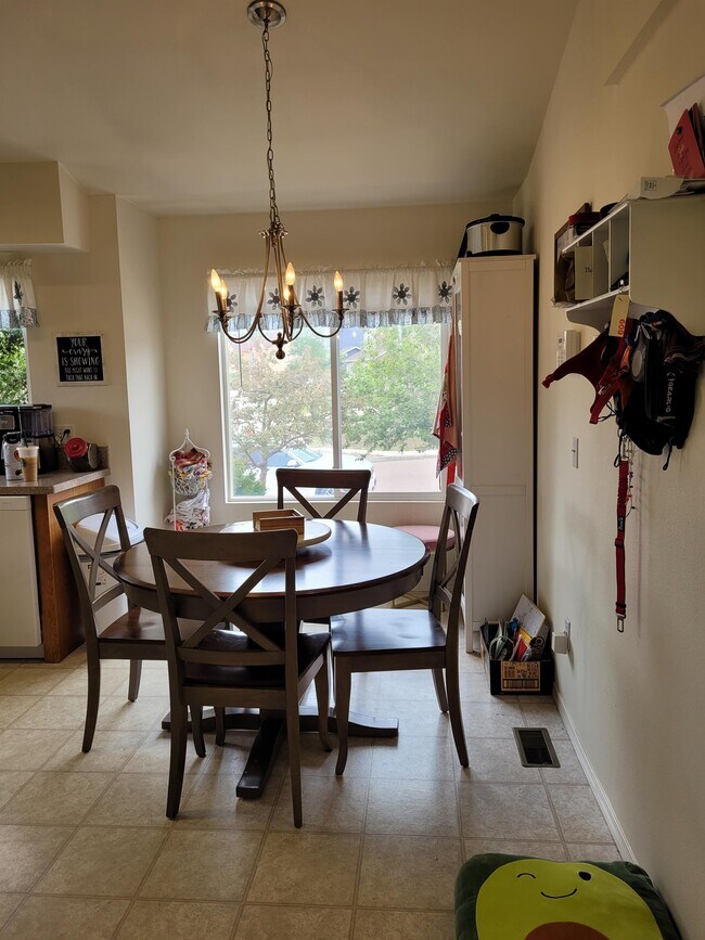 Foto del edificio - 97 Misty Creek Dr