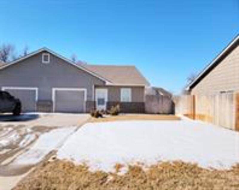 Primary Photo - 5515 S Victoria St
