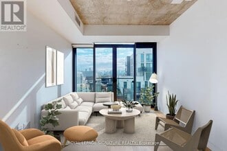 Building Photo - 8 Dovercourt Rd