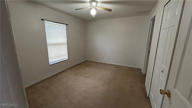 Foto del edificio - 4542 28th St SW