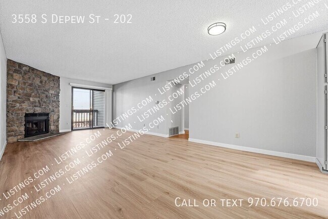 Foto del edificio - 3558 S Depew St