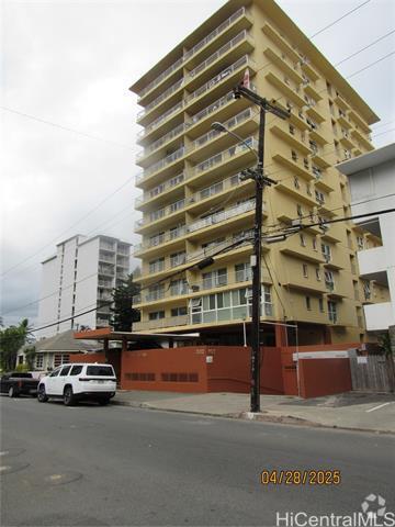 Building Photo - 303 Lili?uokalani Ave