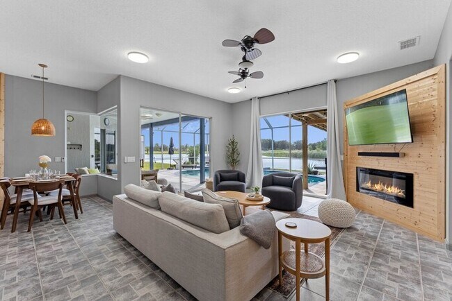 Foto del edificio - 826 Golf Course Pkwy