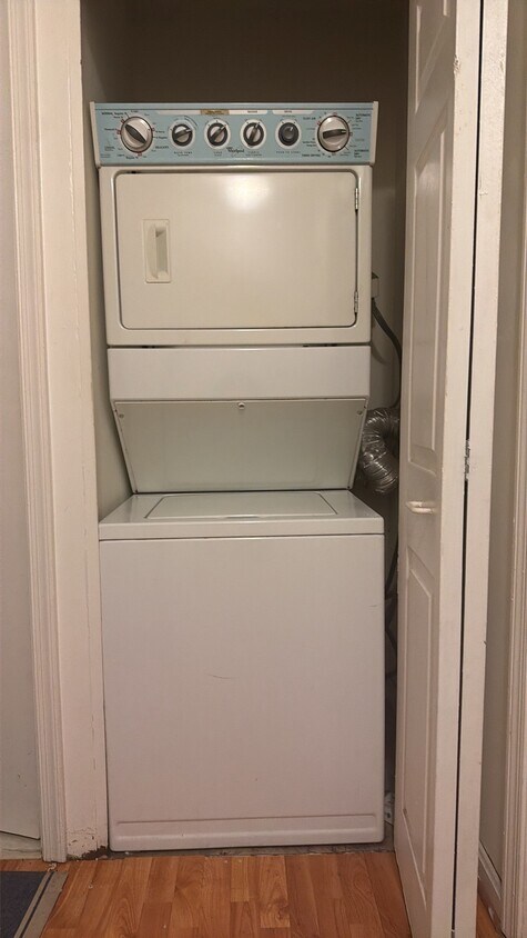 Foto del edificio - 1017 Brixton Ct