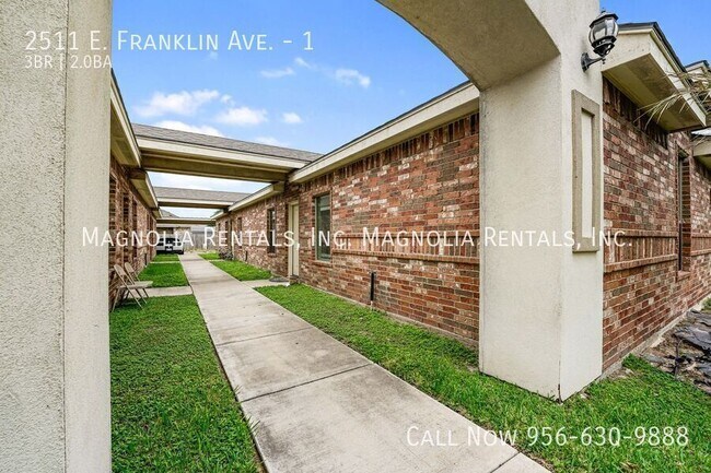 Foto del edificio - 2511 E Franklin Ave