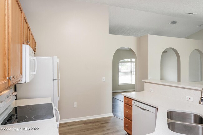 Building Photo - 3051 Forghun Ave SE