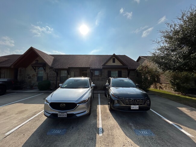 Photo - 3332 Travis Cole Ave Townhome